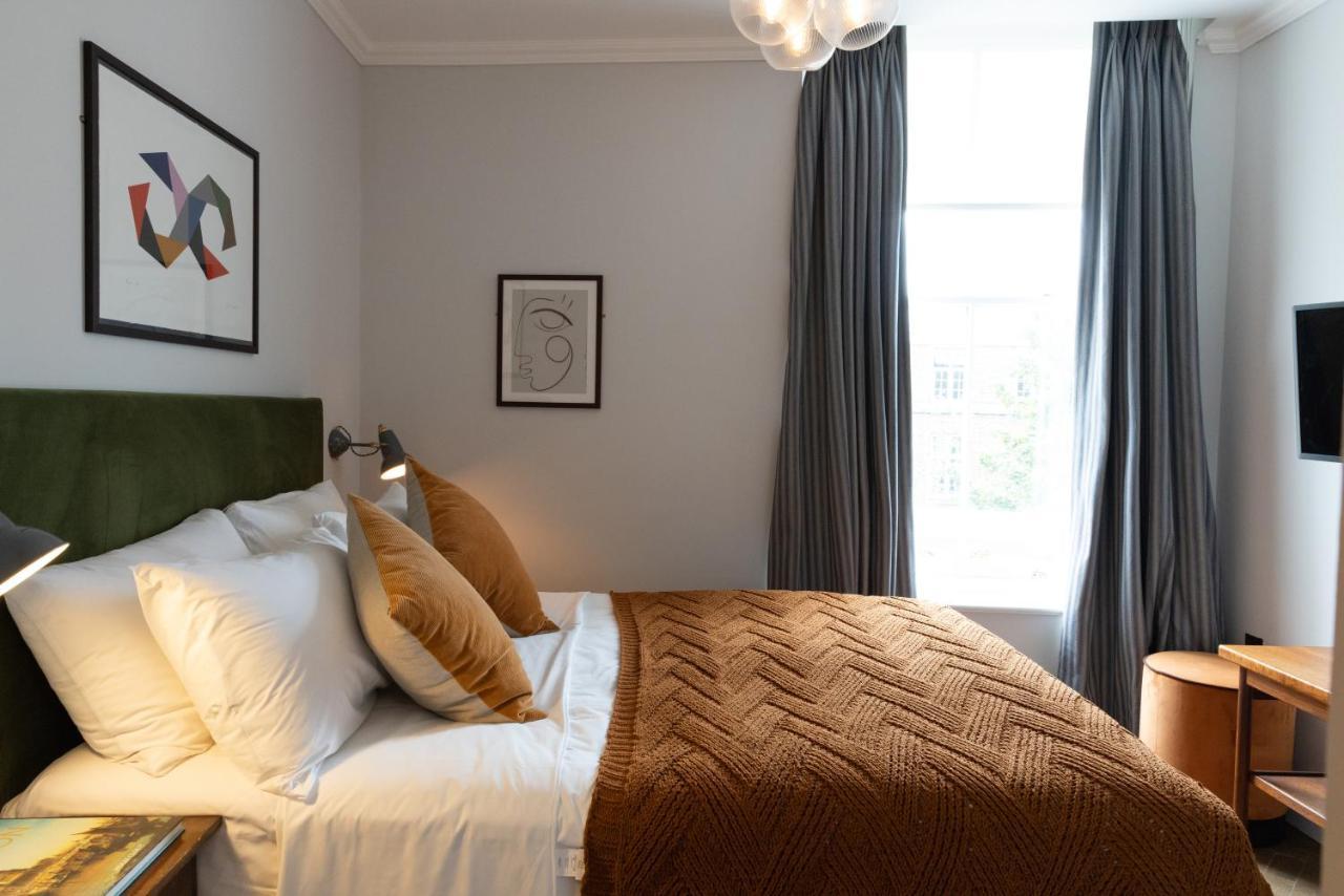 The Knight Of Nottinghill Hotel London Exterior photo